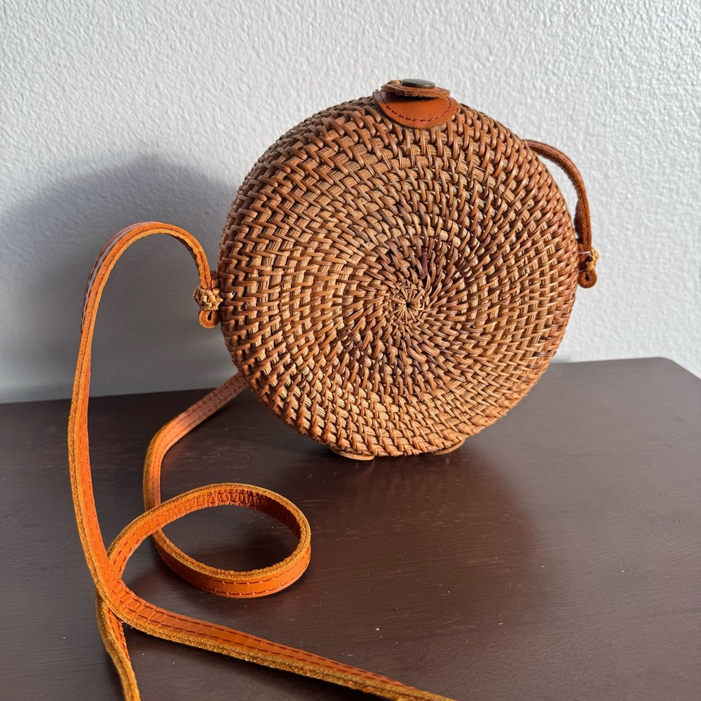 Handwoven Rattan Circle Bag Boho Crossbody Wicker Bali Summer Purse